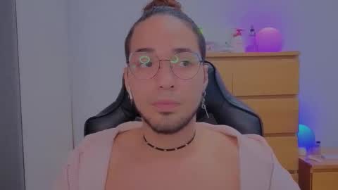  Free OF online show from November 14, 6:05 am