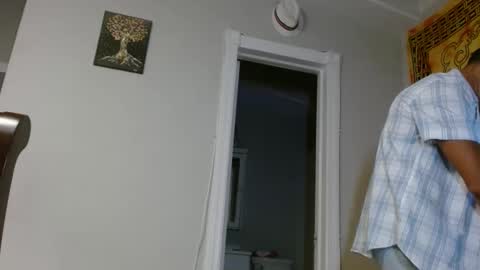 Chris online show from January 9, 11:32 pm