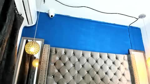 Zeus online show from November 18, 5:33 am