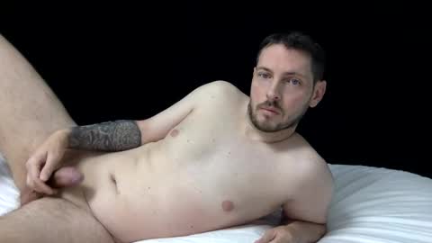 lauken10 online show from November 23, 4:12 am