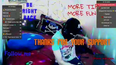 lauradecuada2 online show from September 23, 3:22 pm