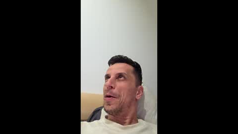 laurentiu2108 online show from May 10, 7:59 pm