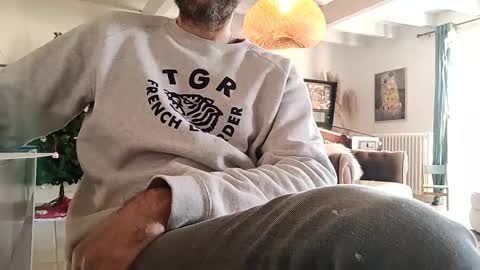 lebovski42002 online show from December 11, 8:38 am