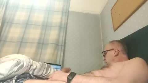 Snapshot of lechertachatte4444 chatting on January 8, 12:28 am lechertachatte4444 online show from January 8, 12:28 am