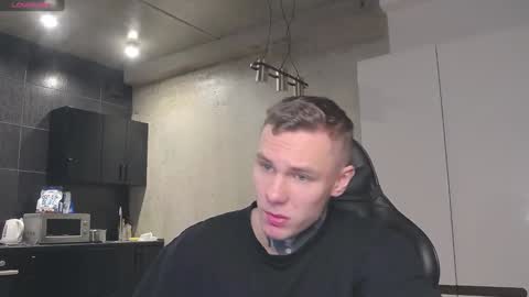 Snapshot of lechery_boy chatting on January 14, 10:27 am Lechery boy online show from January 14, 10:27 am