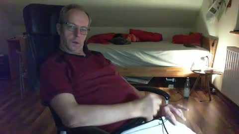 Dave online show from January 5, 12:52 am