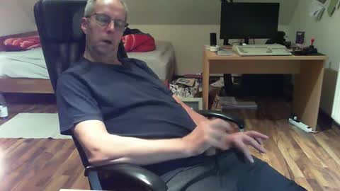 Dave online show from December 22, 11:42 pm