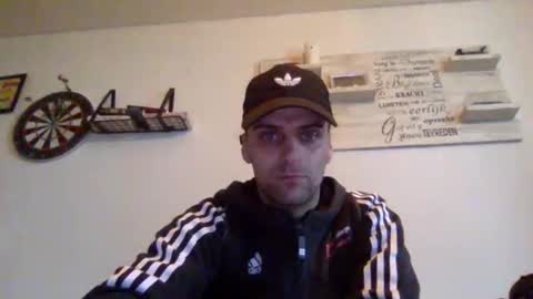 Armando online show from December 1, 12:08 pm