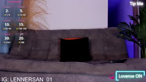 Lenner INDEPENDENT MODEL online show from December 24, 7:17 am