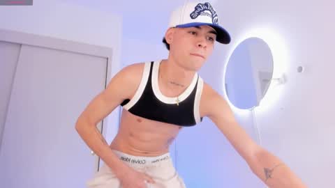 Lenner INDEPENDENT MODEL online show from November 29, 9:06 pm