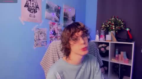 Leo online show from December 17, 4:24 pm