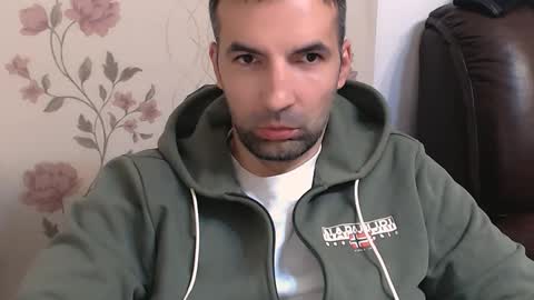 Leo Gianni online show from May 17, 3:52 pm