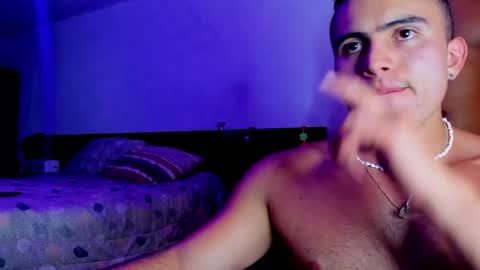 Leon Hart online show from March 11, 5:35 pm