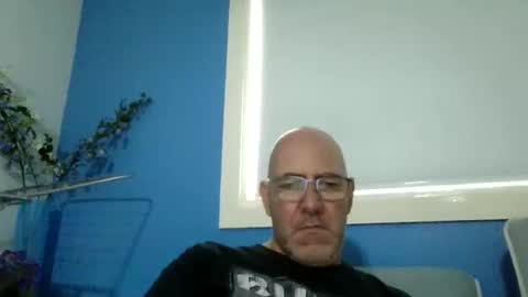 leonew71 online show from September 21, 6:30 pm