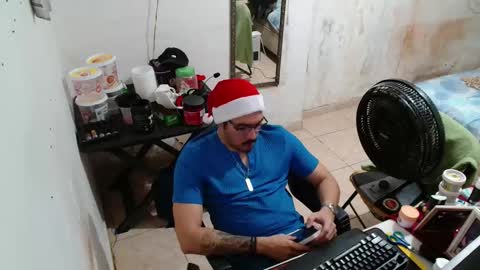 leonino231 online show from December 19, 2:52 am