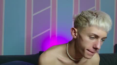 leonlure online show from January 6, 7:07 pm