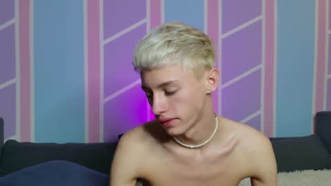 leonlure online show from January 8, 4:07 am