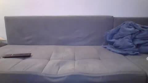 neoglo online show from February 25, 4:46 am