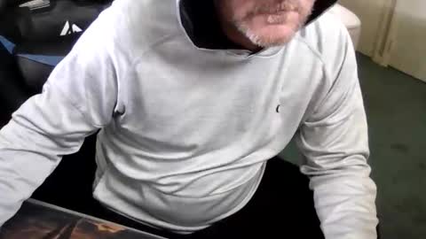 lettingloose8526 online show from May 31, 5:34 pm
