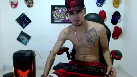 Andres online show from March 27, 10:54 pm