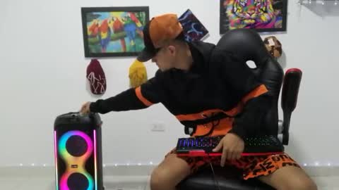 Andres online show from November 28, 10:44 pm