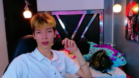 liam_green1 online show from February 20, 12:07 pm