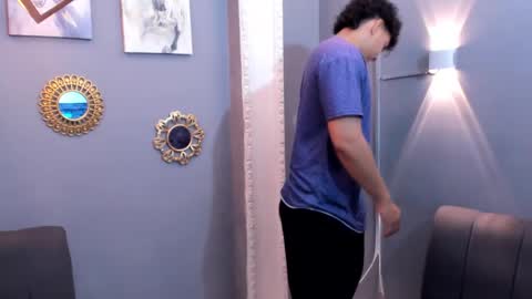 liam online show from October 9, 1:38 pm