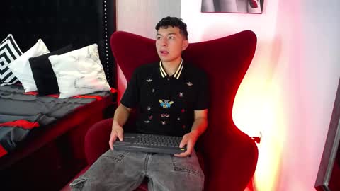 Liam  online show from February 17, 12:04 pm