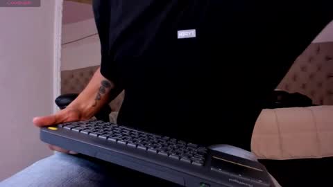 LiamDeep online show from March 31, 8:43 pm