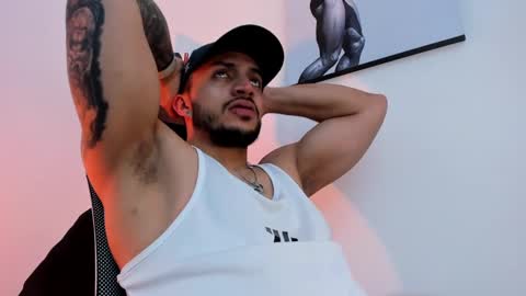 liam online show from February 25, 10:07 pm