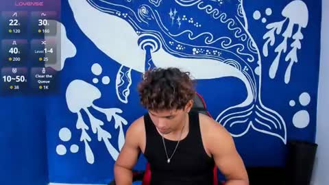 liamvibes212 online show from July 18, 12:10 pm