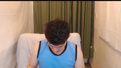 lian_eathan online show from November 25, 9:17 pm