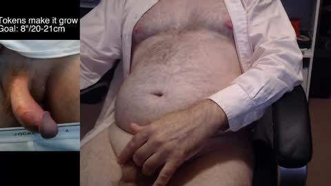 Snapshot of liebestool008 chatting on October 15, 1:46 am 8curve online show from October 15, 1:46 am