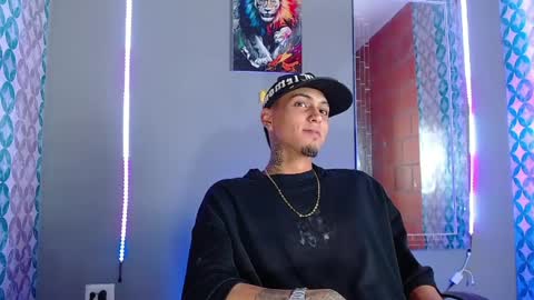 Daniel online show from April 7, 11:05 pm