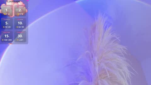 Liiam Luna online show from November 4, 9:10 am