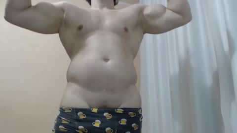 Maximus online show from April 8, 11:46 pm