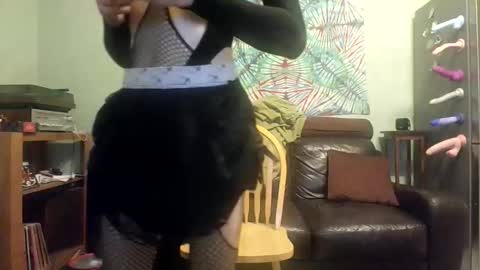 J online show from October 17, 5:33 am