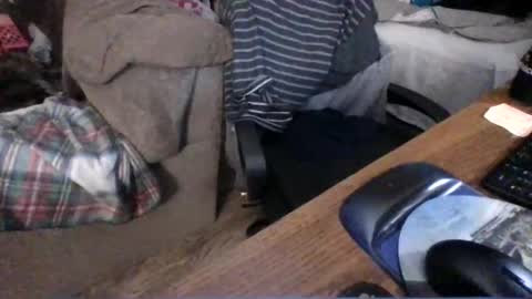 lilpackage69 online show from December 27, 2:25 am