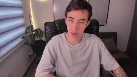 Ferxxo online show from December 10, 2:17 pm