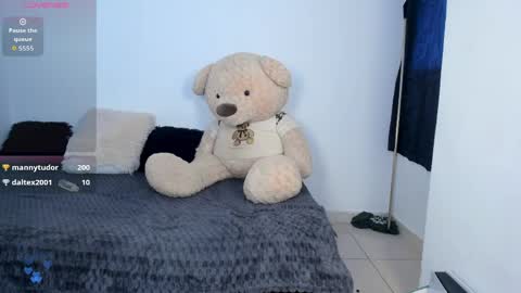 PARKER online show from April 10, 3:30 pm