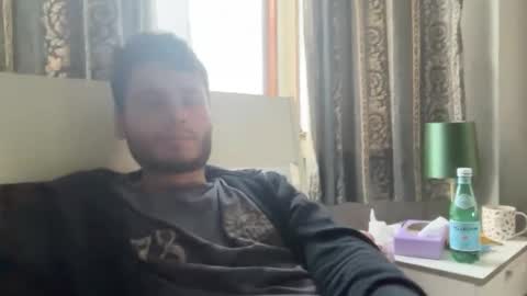 livefantesy4 online show from November 30, 9:44 am