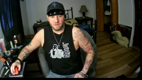 livingpuddle online show from May 10, 7:48 pm