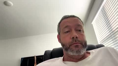 lngd_5 online show from December 16, 8:38 pm