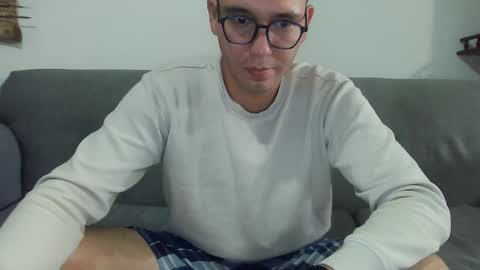 Lobo online show from November 22, 2:16 pm