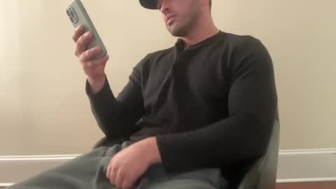 Snapshot of lockdownlove chatting on February 20, 2:24 pm lockdownlove online show from February 20, 2:24 pm