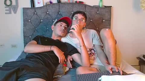 Snapshot of logan_willyams_ chatting on September 17, 9:38 pm logan_willyams_ online show from September 17, 9:38 pm