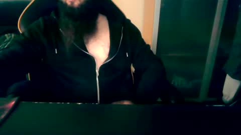 london_man1988 online show from March 4, 7:30 am