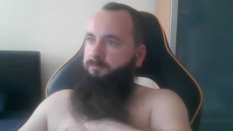 london_man1988 online show from October 25, 11:34 am