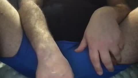 longdongly online show from January 1, 1:37 am