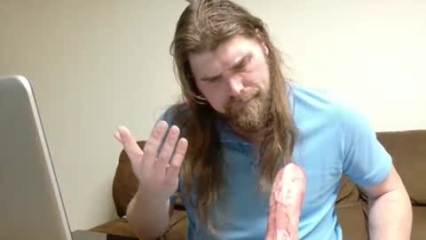 longhairedfreak1921 online show from April 1, 1:13 pm